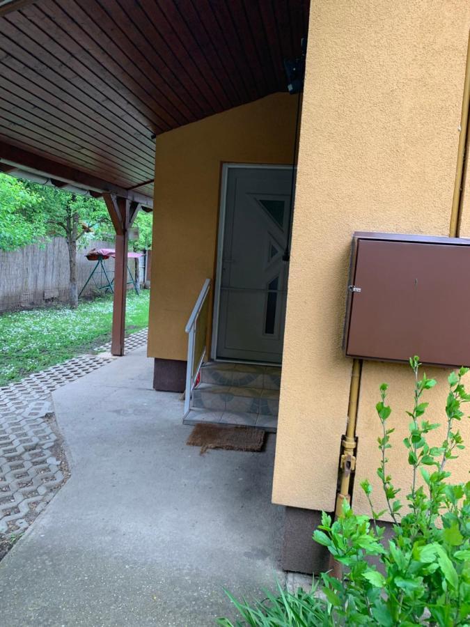Eoetvoes Vendeghaz Villa Hajdúszoboszló Dış mekan fotoğraf